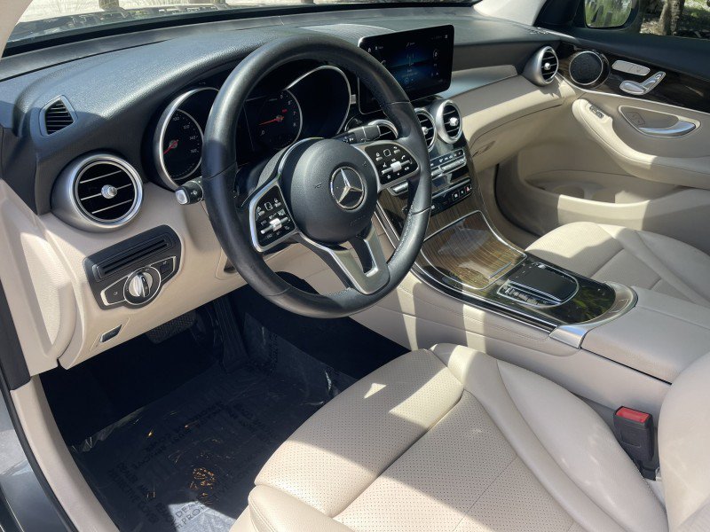 Used 2021 Mercedes-Benz GLC 300 image 11
