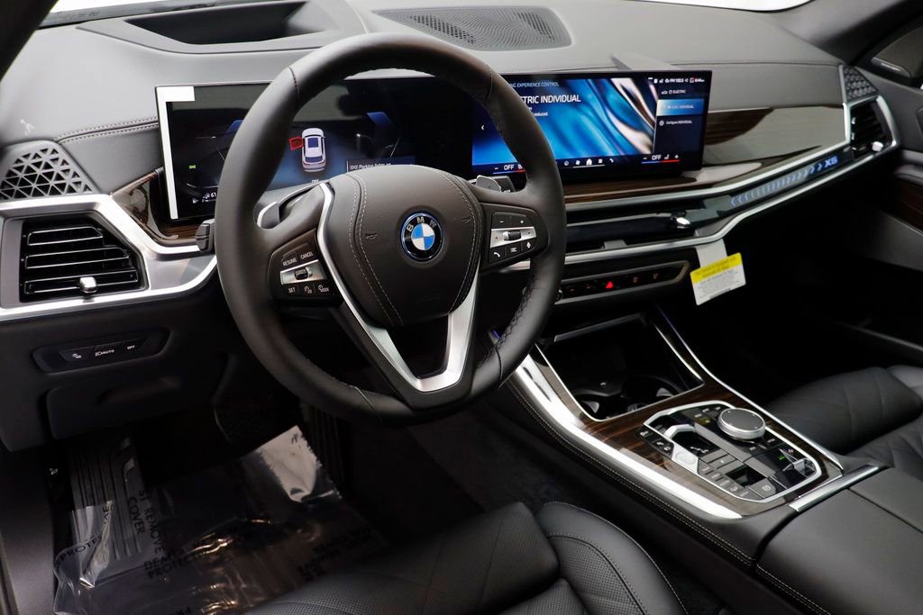 New 2026 BMW X5 xDrive50e AWD/4WD image 7