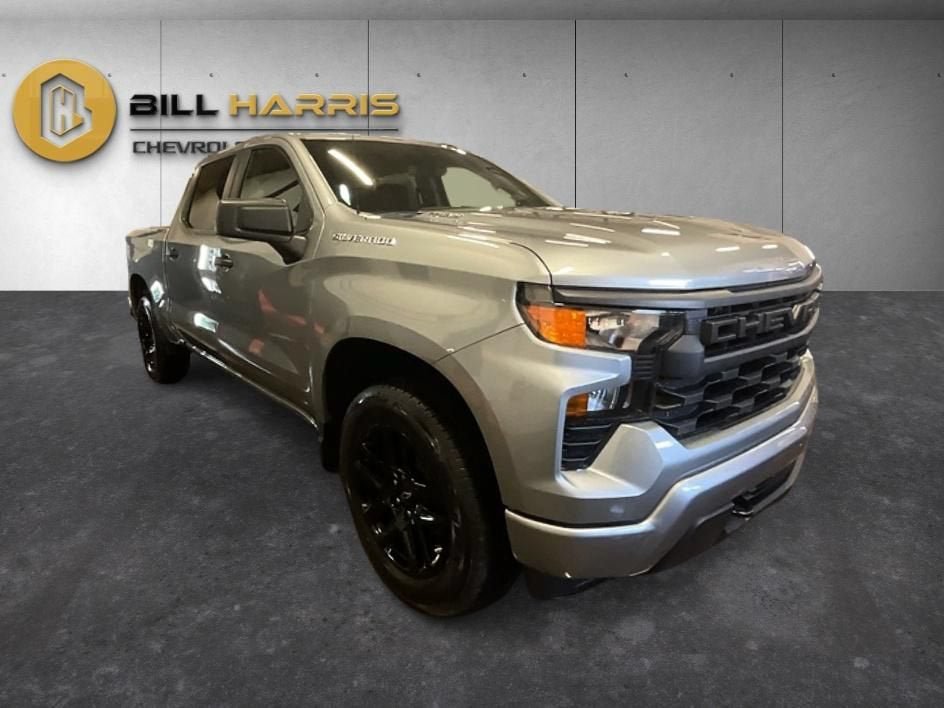New 2026 Chevrolet Silverado 1500 Custom AWD/4WD image 9