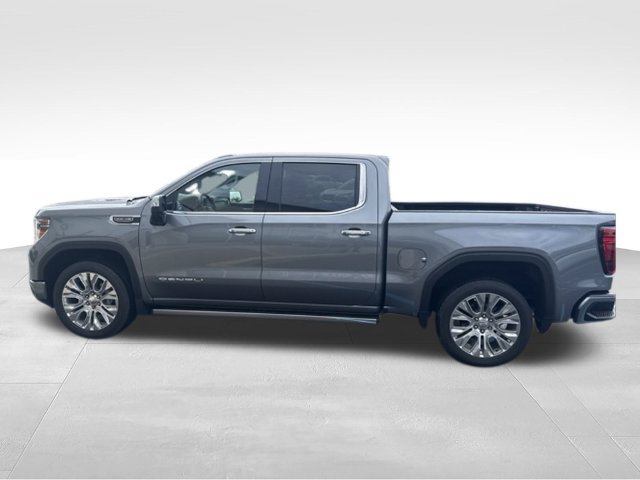 Used 2021 GMC Sierra 1500 Denali w/ Denali Ultimate Package AWD/4WD image 9