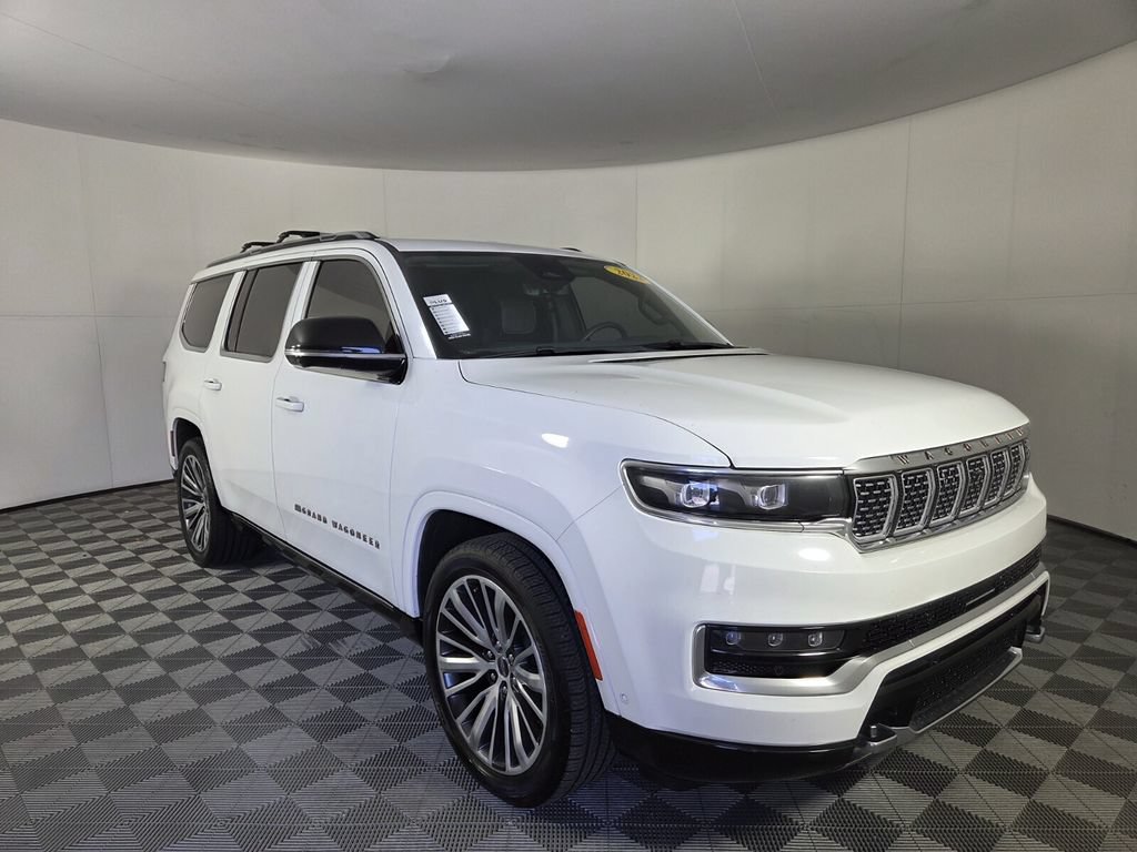 Used 2023 Jeep Grand Wagoneer Series III w/ Rear Seat Video Group 1 AWD/4WD image 2