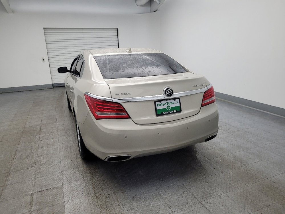 Used 2015 Buick LaCrosse Premium image 6