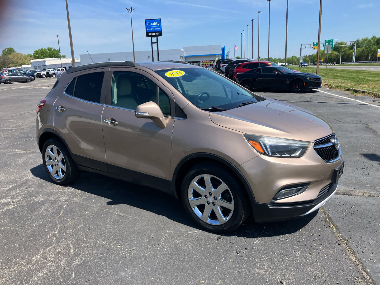 Used 2018 Buick Encore Essence w/ Experience Buick Package FWD image 2