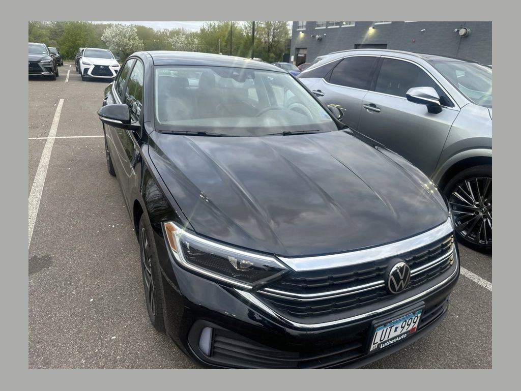 Used 2024 Volkswagen Jetta SEL