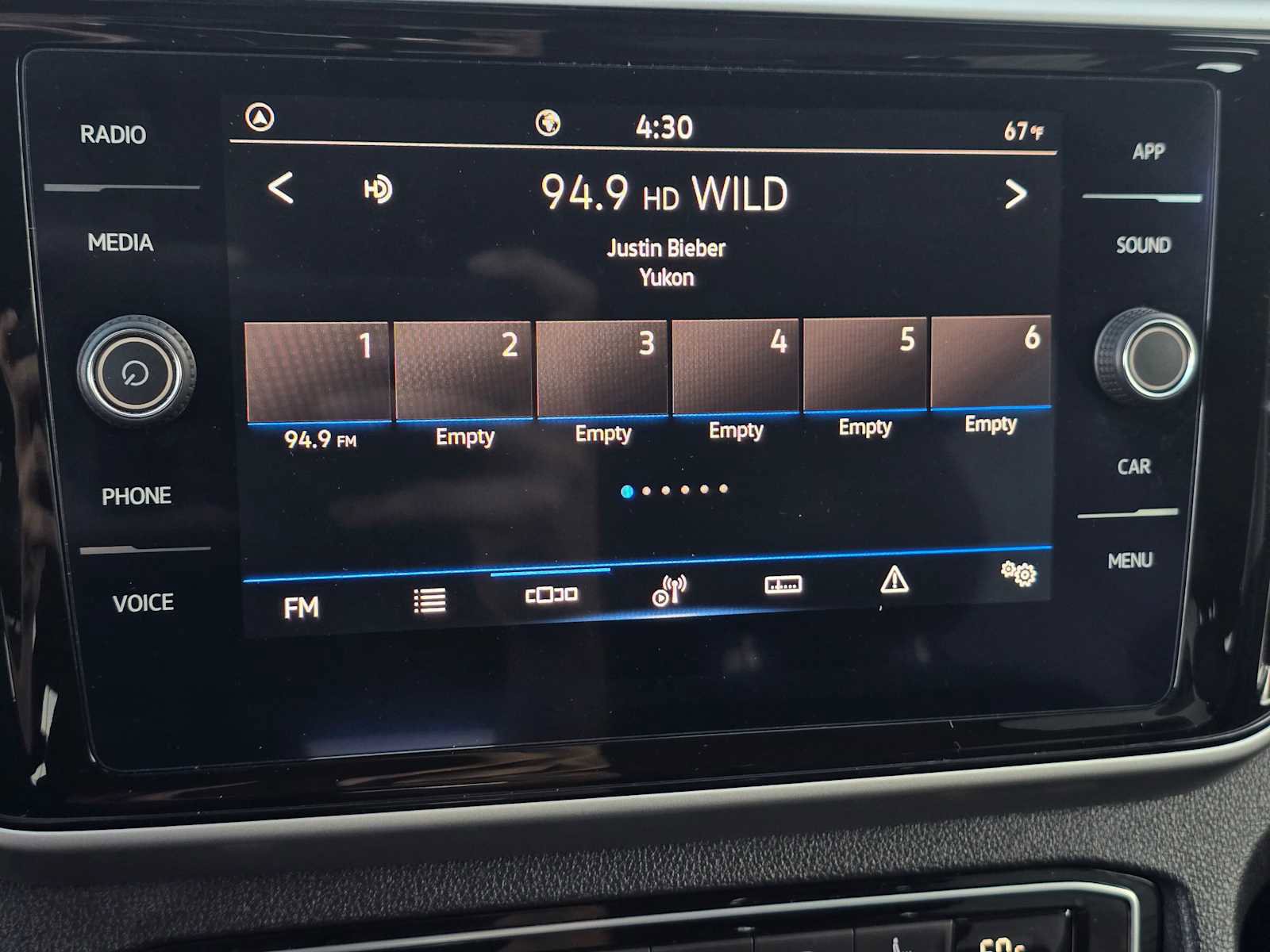 Used 2022 Volkswagen Atlas SE image 30