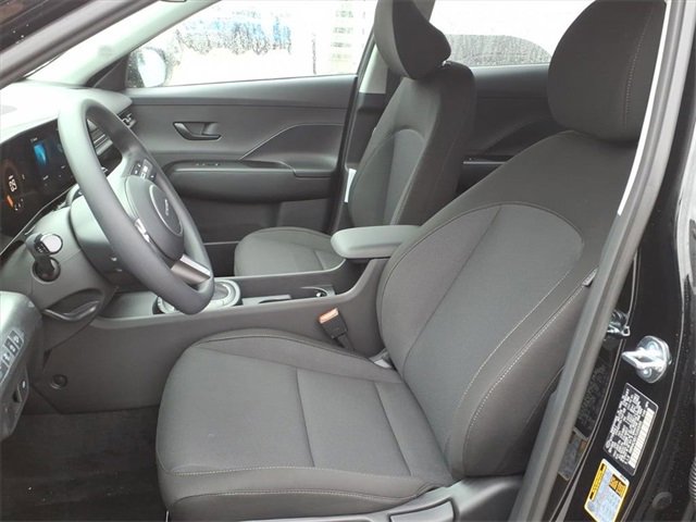 New 2026 Hyundai Kona SE image 8