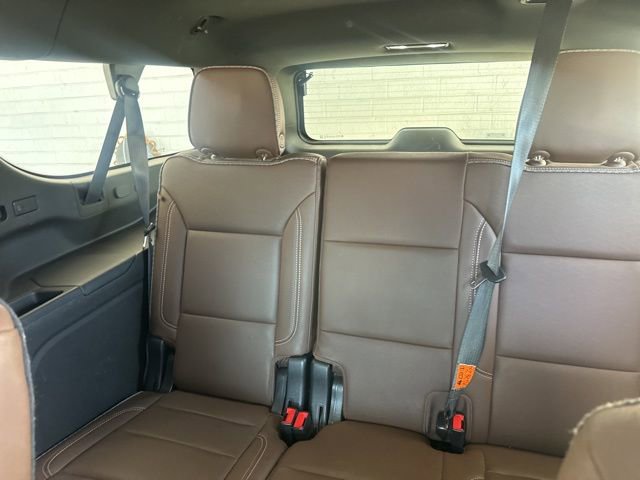 Used 2021 Chevrolet Suburban High Country image 10