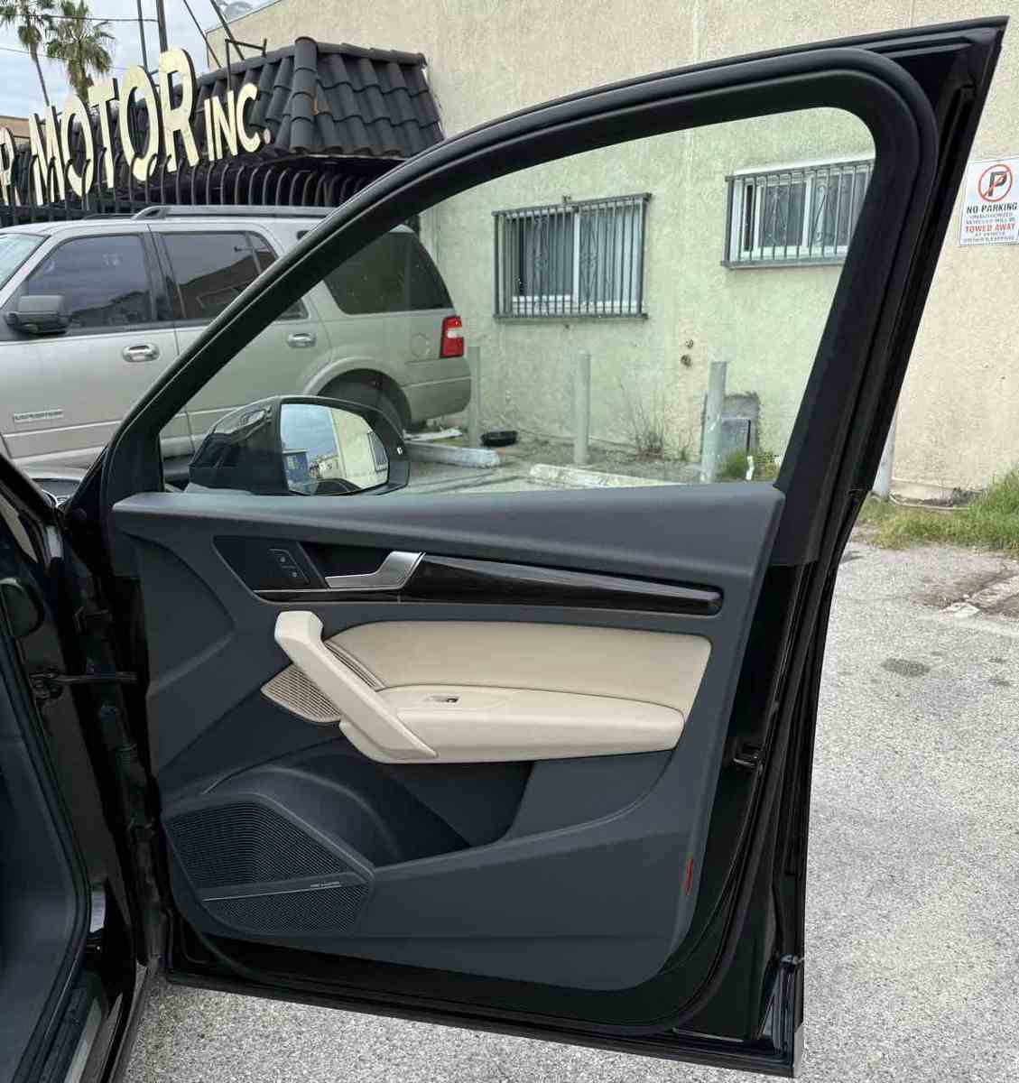 Used 2018 Audi Q5 2.0T Premium Plus w/ Premium Plus Package image 12