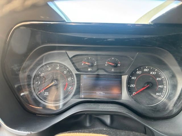 Used 2023 Chevrolet Camaro LT w/ Technology Package RWD image 9