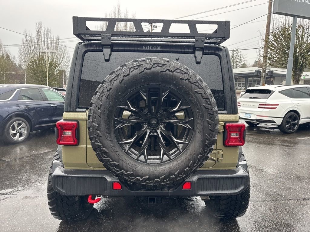 Used 2025 Jeep Wrangler Unlimited Rubicon image 6