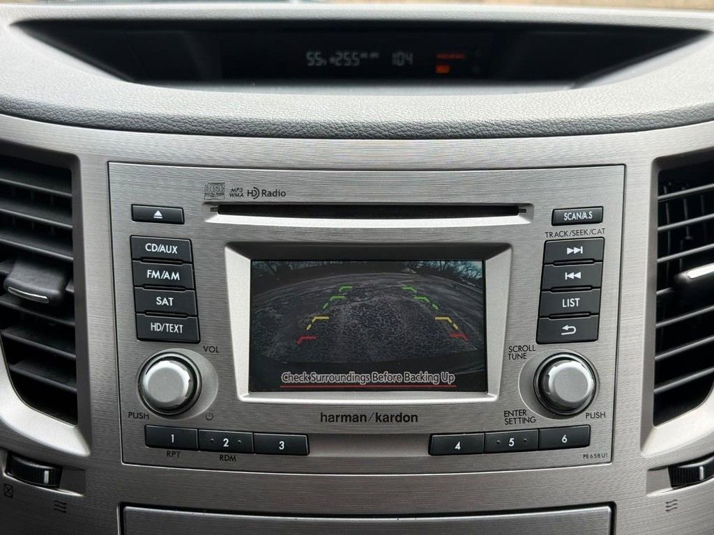 Used 2014 Subaru Outback 2.5i Limited w/ Moonroof Package image 18