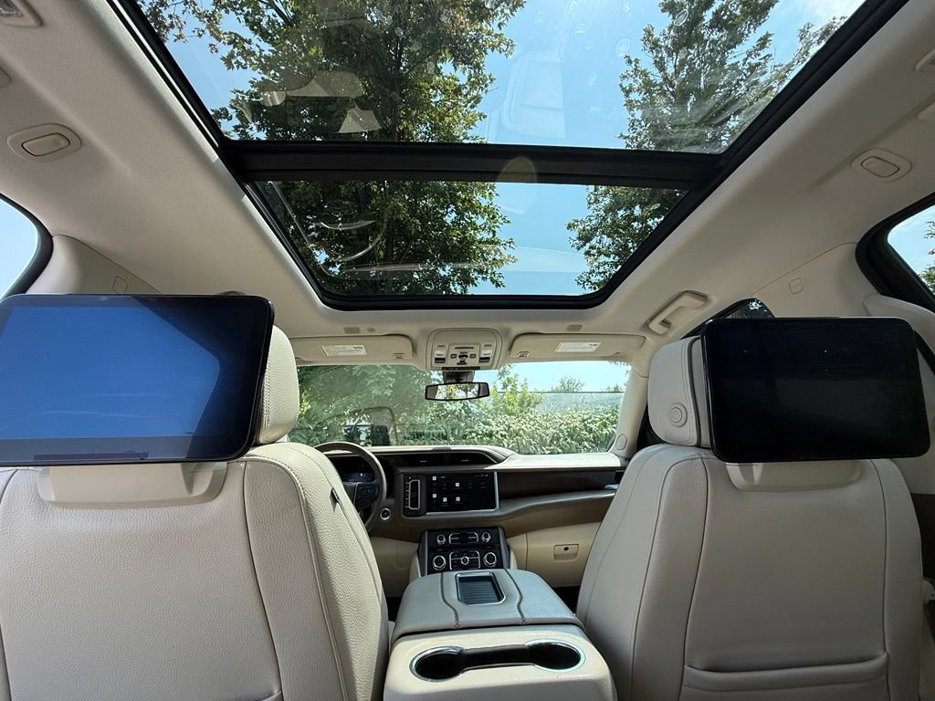 Used 2022 GMC Yukon Denali AWD/4WD image 31