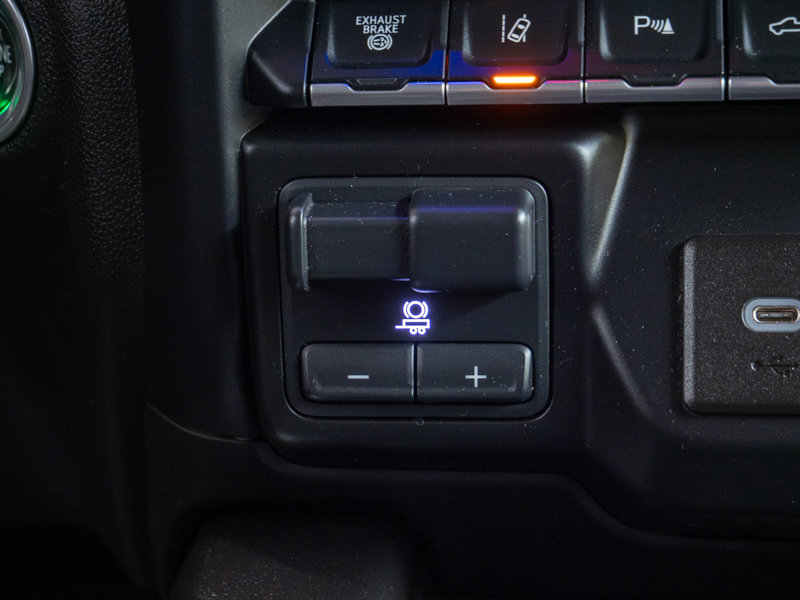 Used 2023 Chevrolet Silverado 3500 High Country w/ LPO, Hitch Package image 26