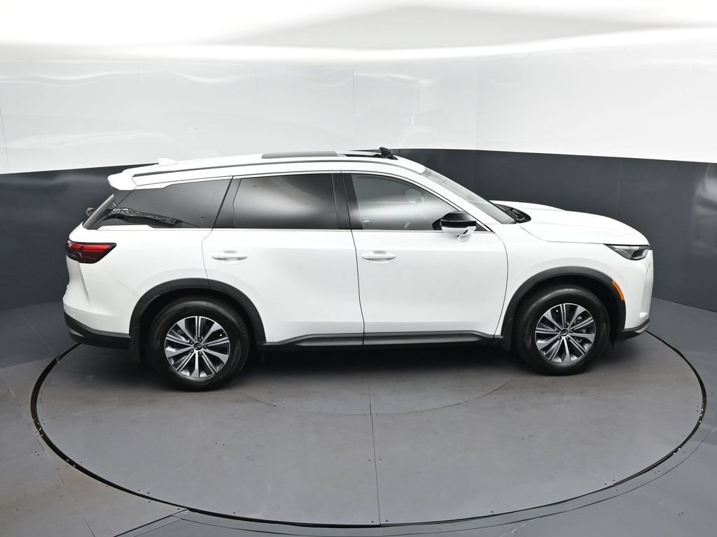 Certified 2026 INFINITI QX60 Pure w/ Cargo Package FWD image 36