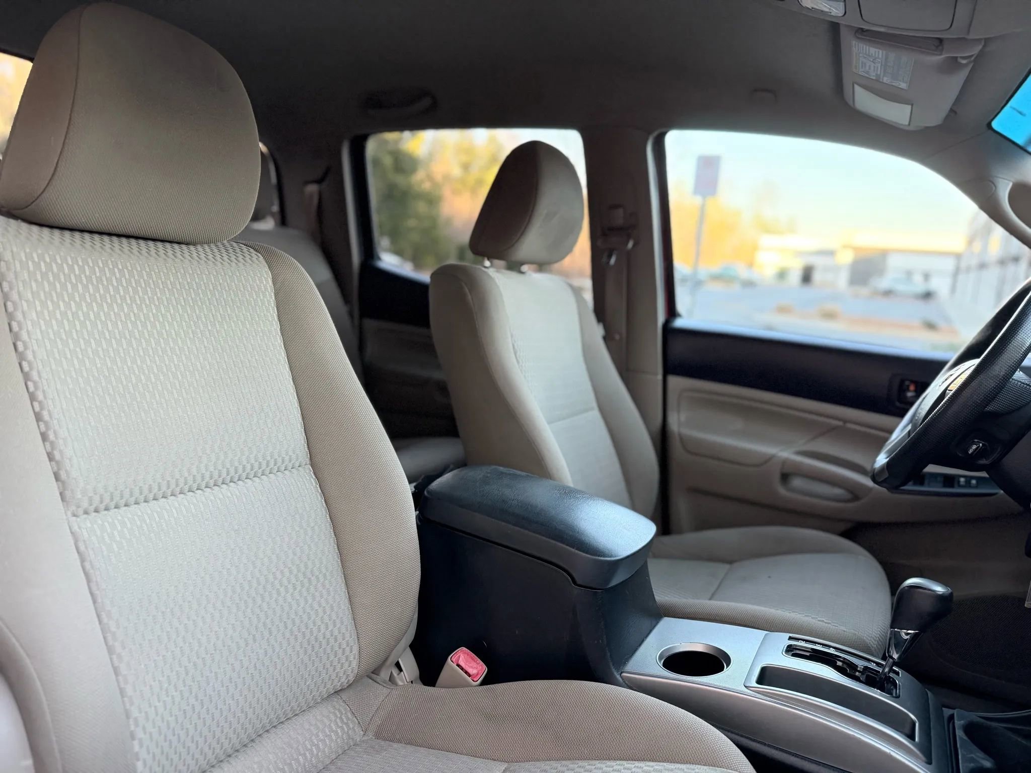 Used 2013 Toyota Tacoma PreRunner image 21