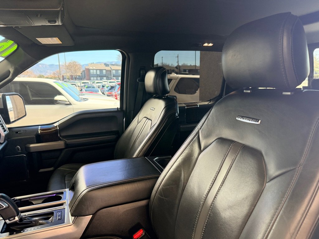 Used 2016 Ford F150 Platinum w/ Equipment Group 701A Luxury image 8