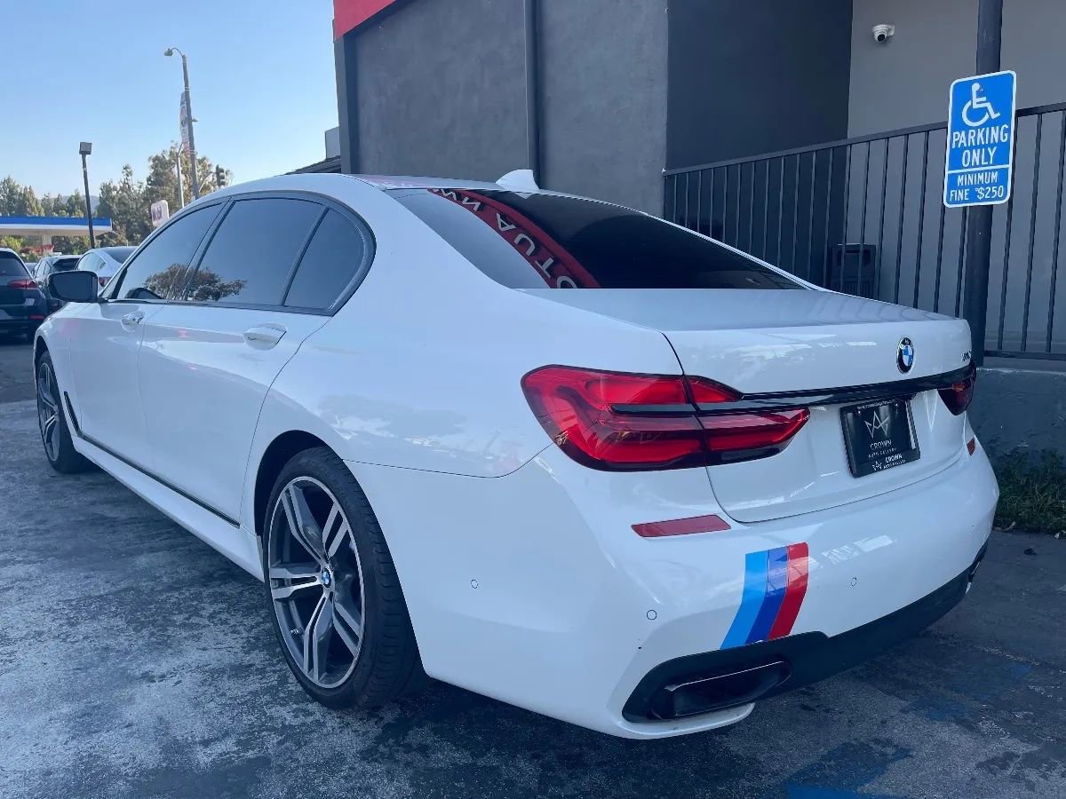 Used 2016 BMW 740i RWD image 7
