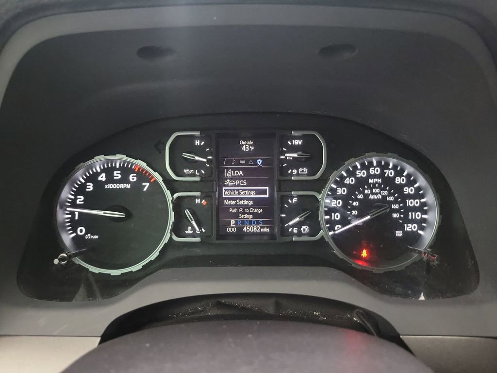 Used 2018 Toyota Tundra SR5 image 16