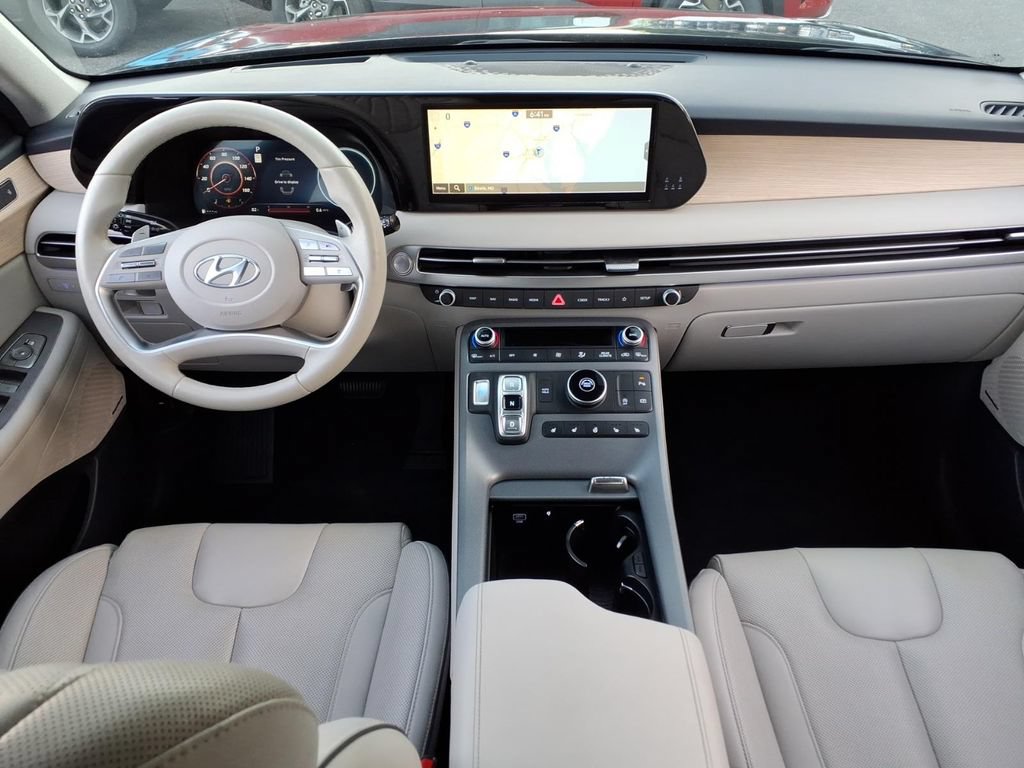 Used 2024 Hyundai Palisade Limited FWD image 25