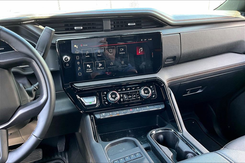 Used 2025 GMC Sierra 2500 AT4 w/ AT4 Premium Plus Package image 10