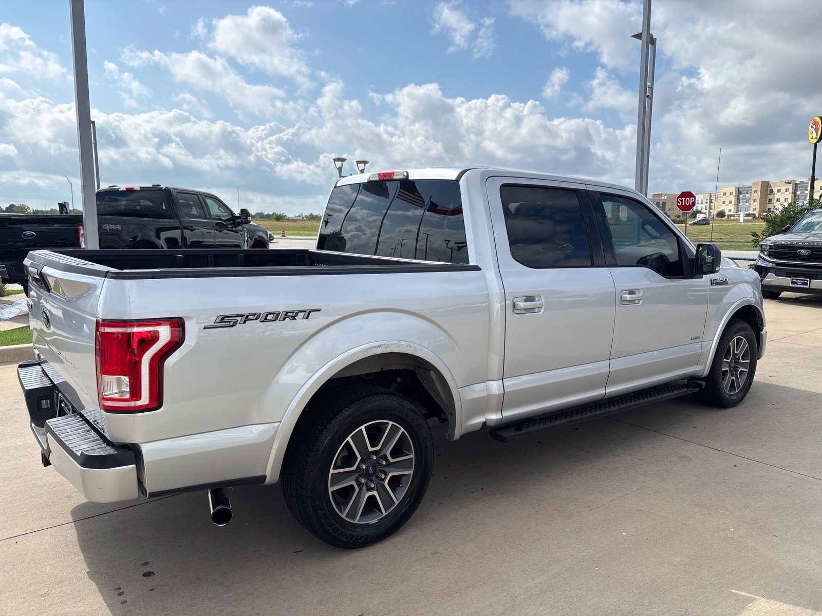 Used 2015 Ford F150 XLT w/ Equipment Group 301A Mid RWD image 6