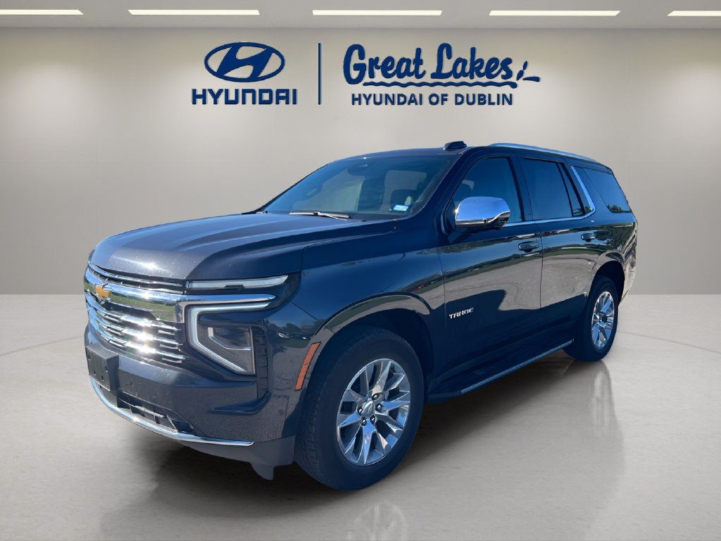 Used 2025 Chevrolet Tahoe Premier RWD image 1