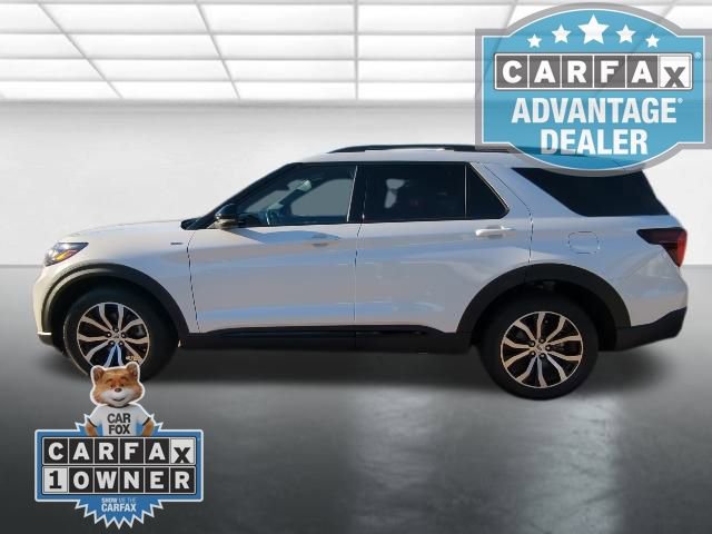 Used 2025 Ford Explorer ST-Line image 26