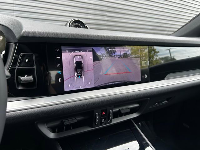 Used 2025 Porsche Cayenne Coupe AWD/4WD image 20