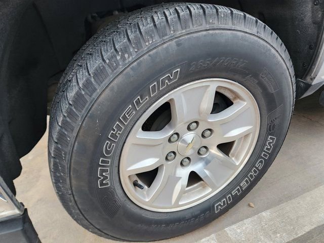 Used 2018 Chevrolet Silverado 1500 LT w/ Texas Edition image 8