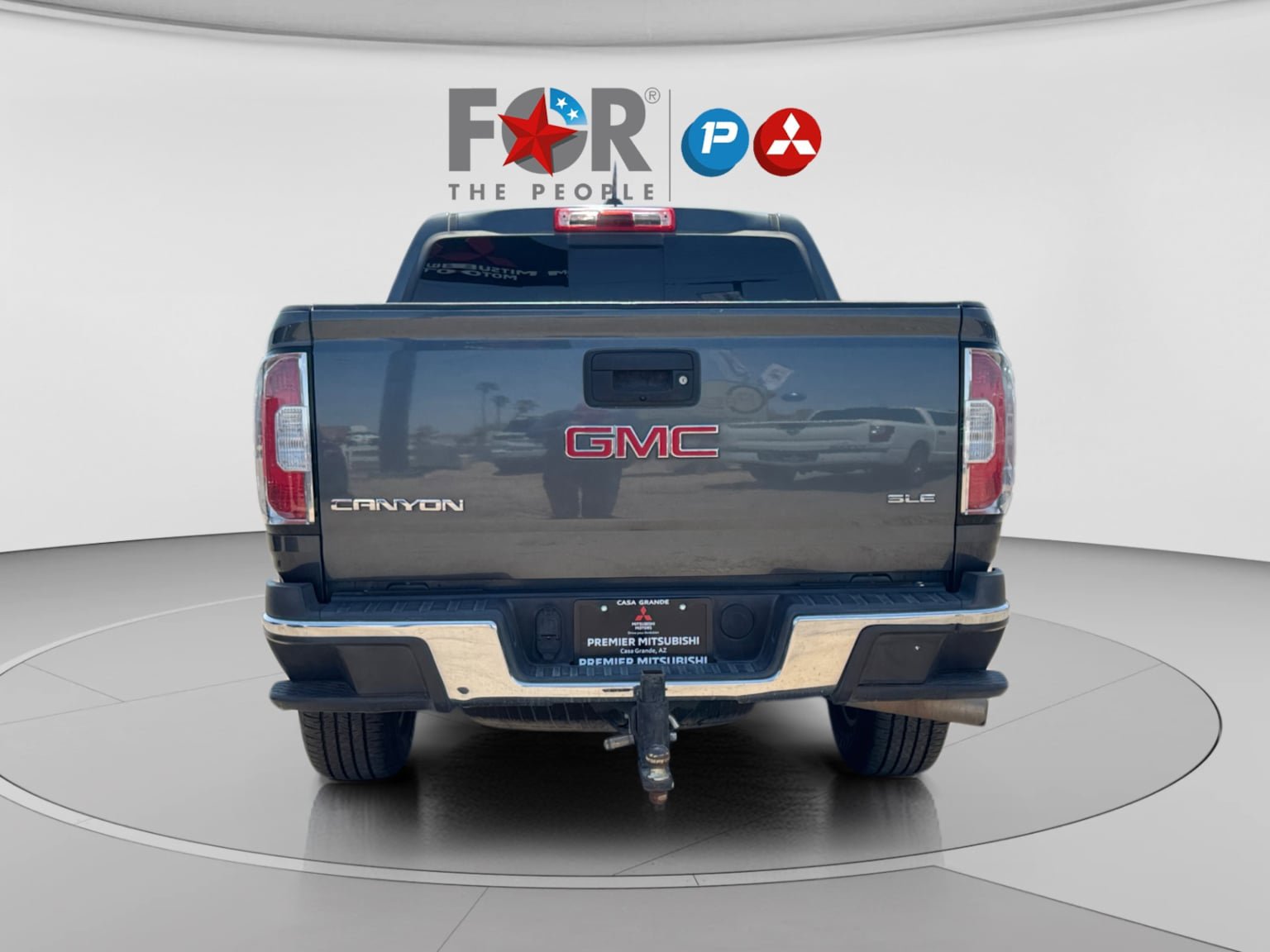 Used 2017 GMC Canyon SLE w/ SLE Convenience Package RWD image 4