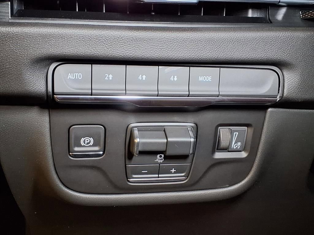 New 2026 Cadillac Escalade ESV Luxury image 17