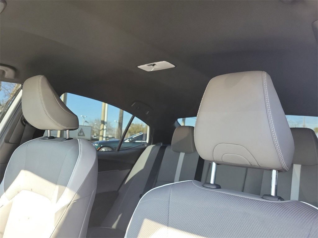 Used 2025 Toyota Camry SE image 23