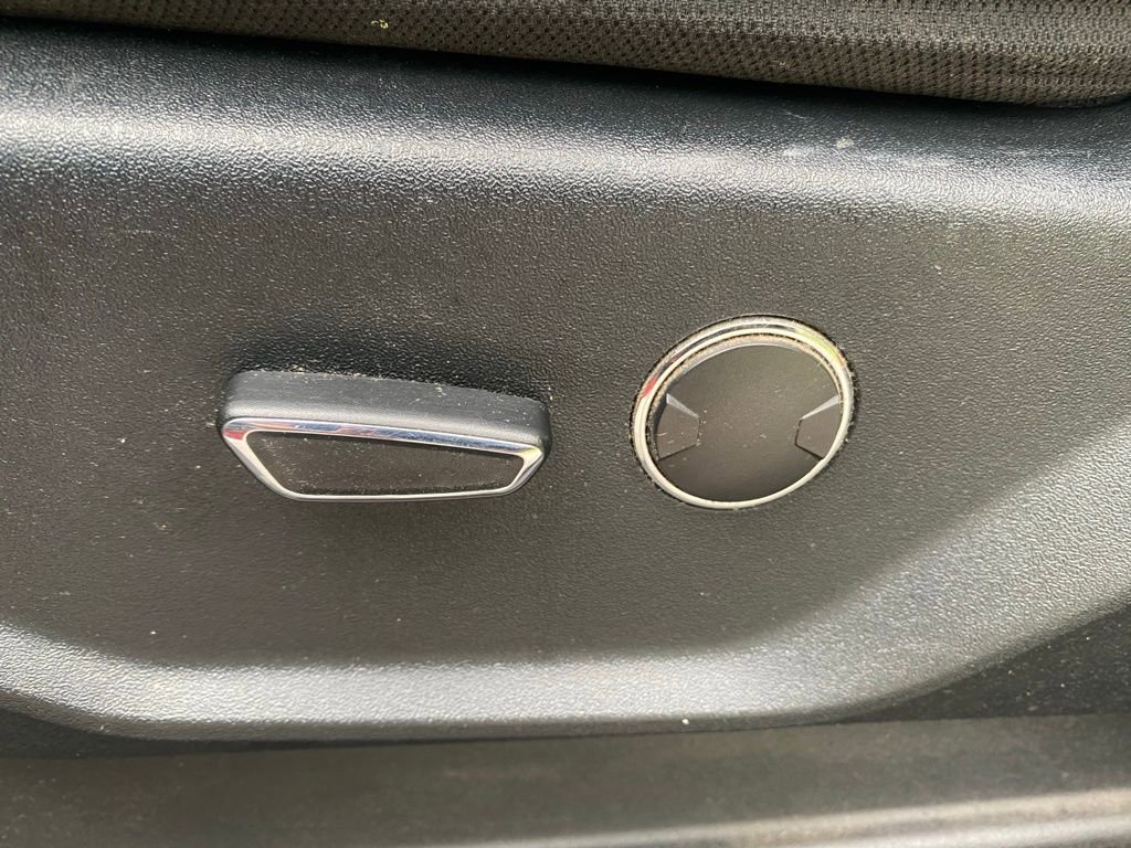 Used 2016 Ford F150 XLT w/ Equipment Group 301A Mid RWD image 15