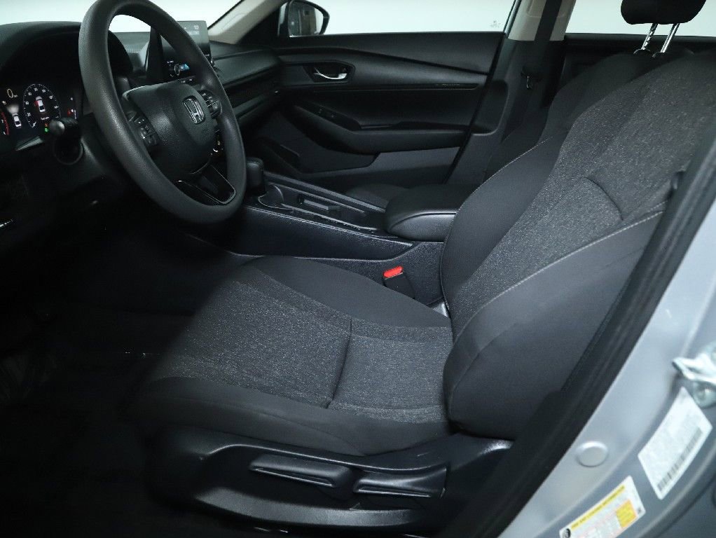 Used 2025 Honda Accord LX image 20