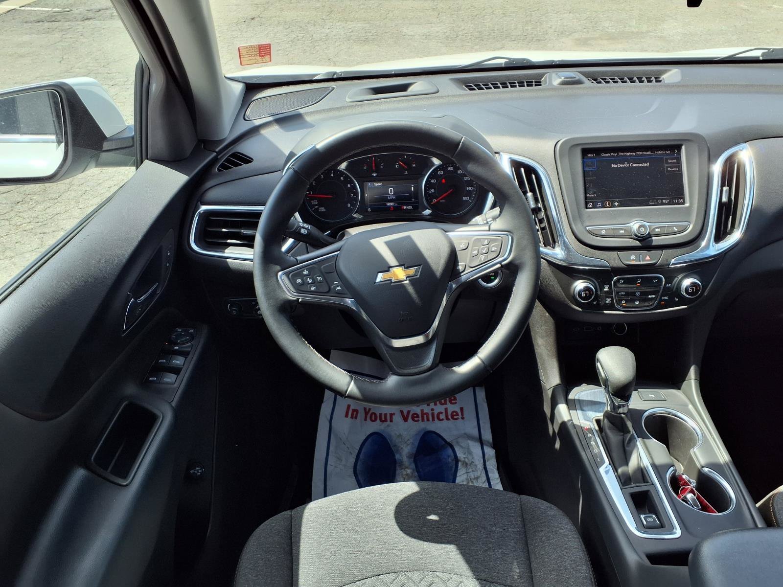 Used 2024 Chevrolet Equinox LT w/ LPO, Floor Liner Package FWD image 3