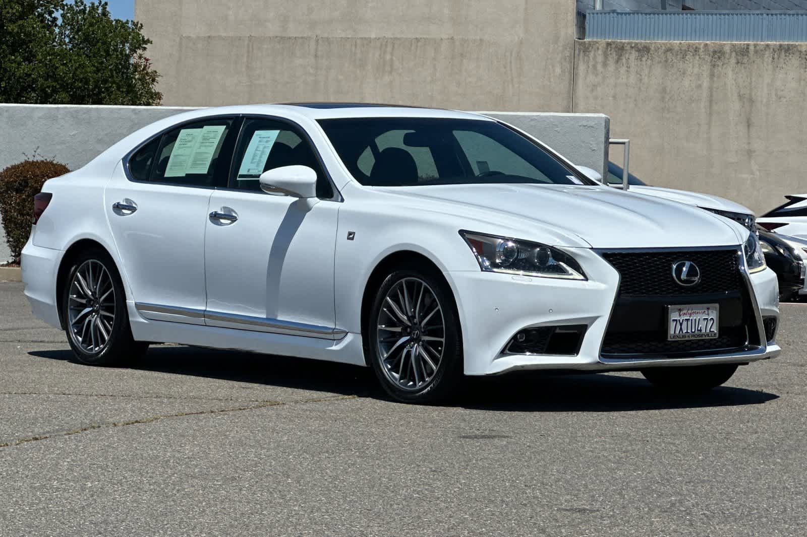 Used 2016 Lexus LS 460 w/ F Sport Package RWD image 5