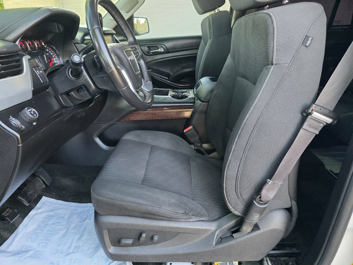 Used 2015 GMC Yukon SLE RWD image 29