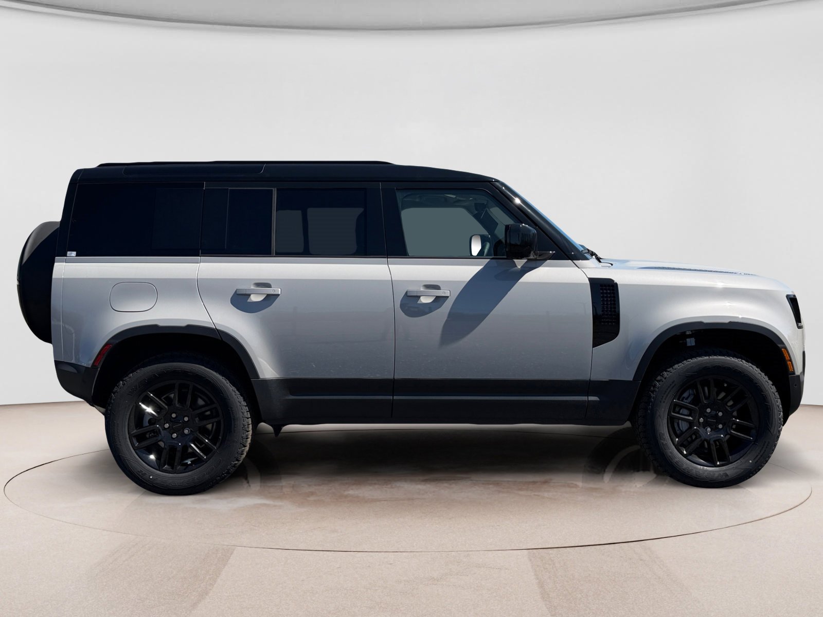New 2026 Land Rover Defender 110 S AWD/4WD image 6