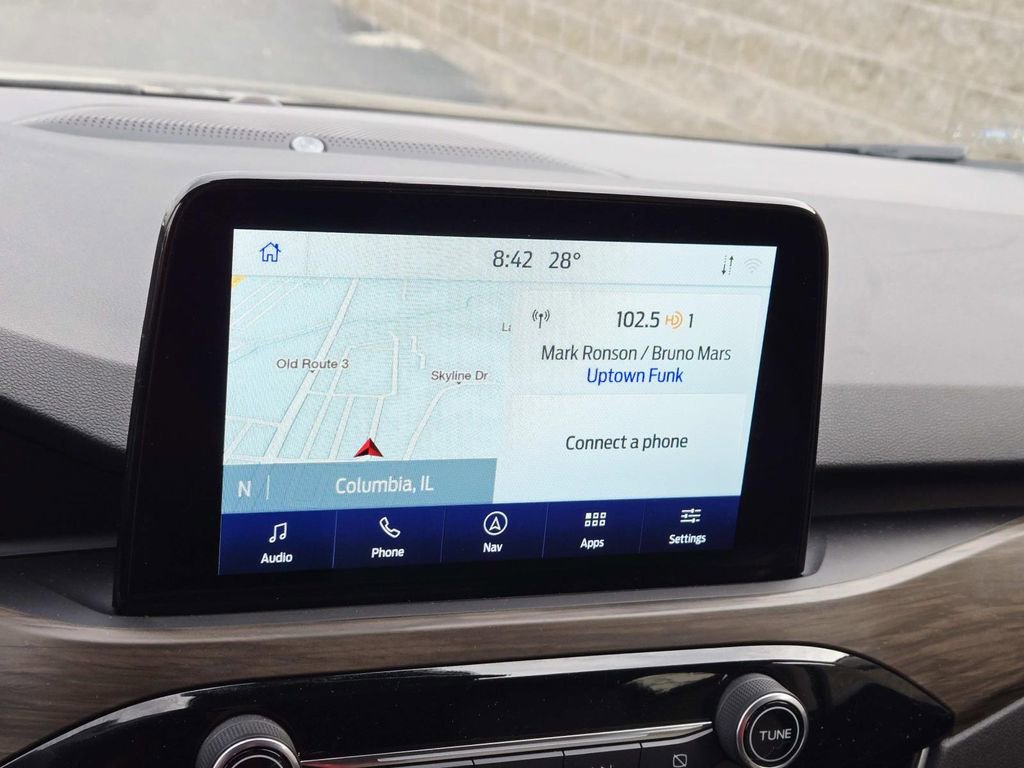 Used 2020 Ford Escape Titanium image 27