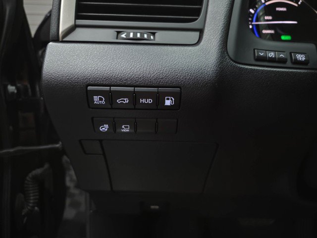 Used 2020 Lexus RX 450h AWD w/ Luxury Package image 31