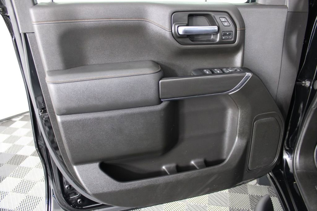 Used 2021 GMC Sierra 1500 AT4 image 17