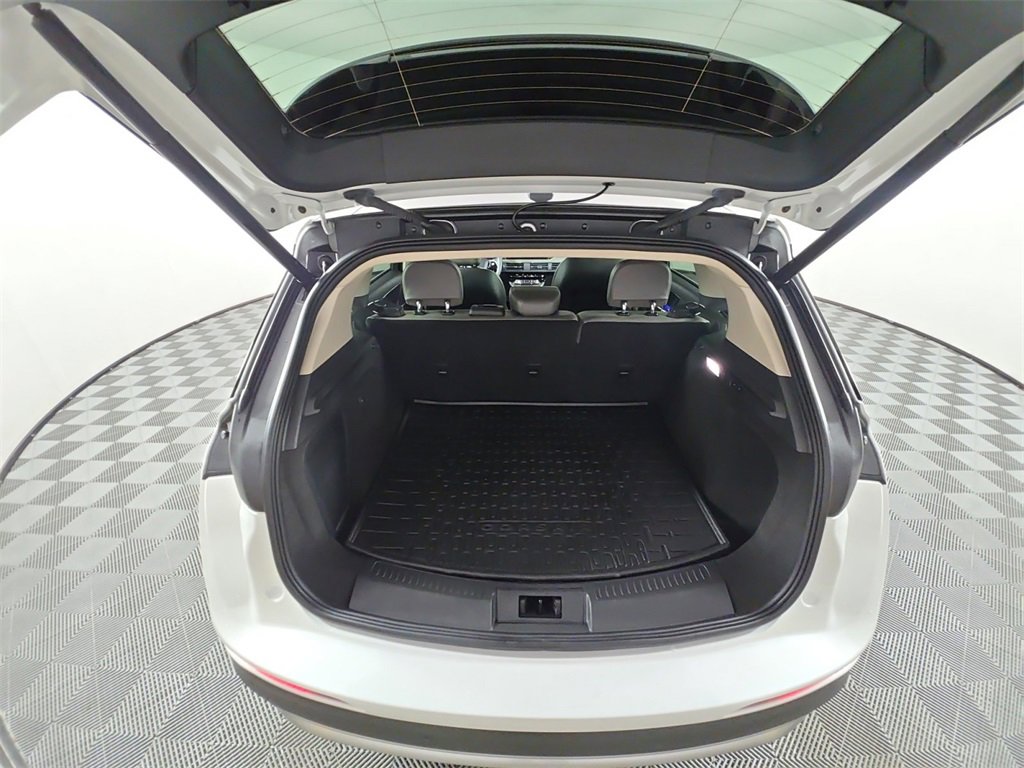 Used 2024 Lincoln Corsair Reserve w/ Equipment Group 201A image 16