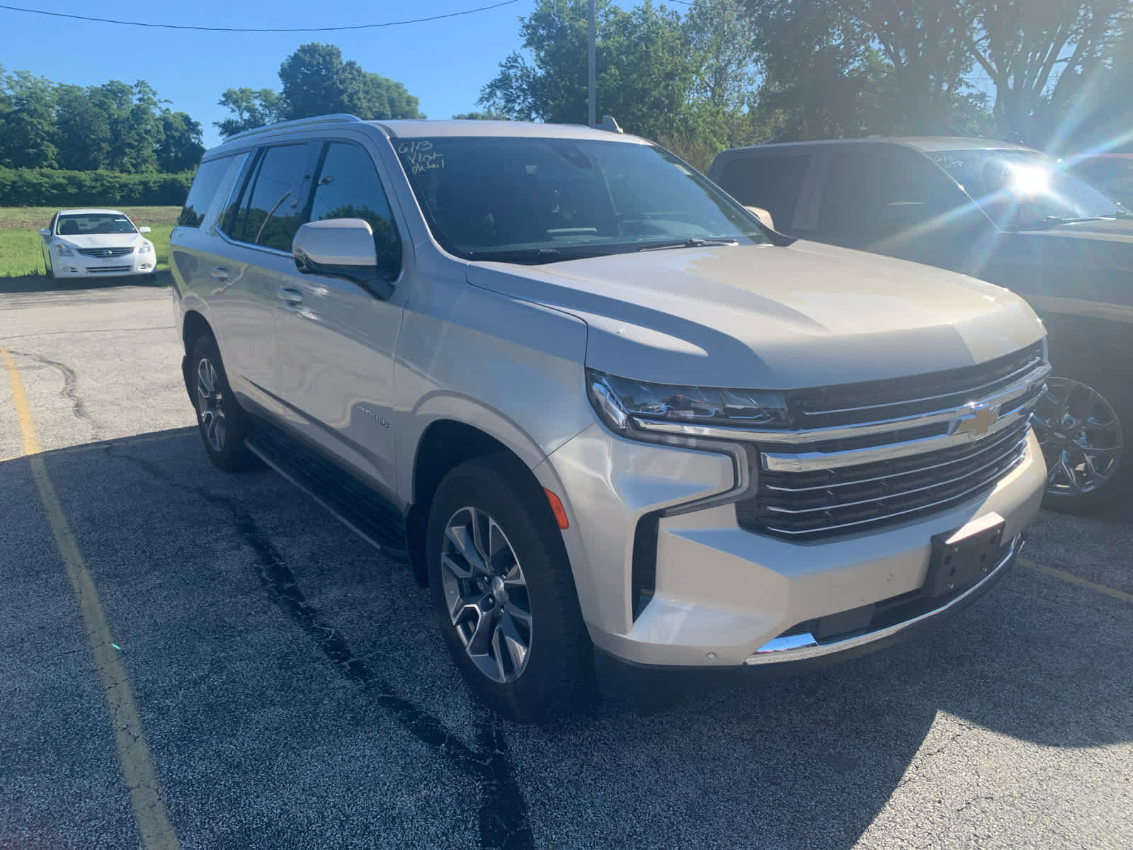 Used 2022 Chevrolet Tahoe LT w/ LT Signature Package AWD/4WD image 4