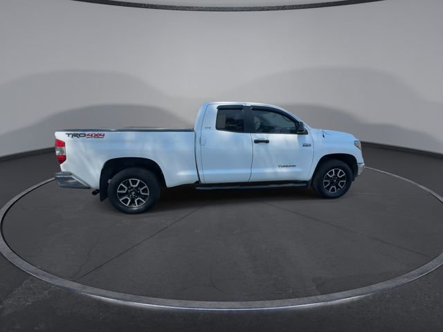 Used 2018 Toyota Tundra SR5 w/ TRD Off Road Package image 17