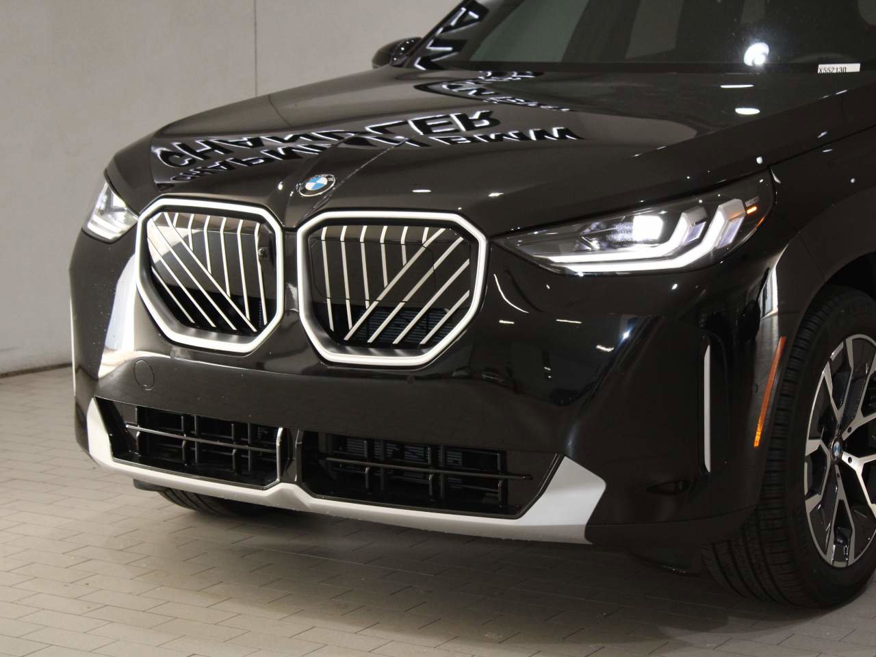 Certified 2025 BMW X3 xDrive30i image 2