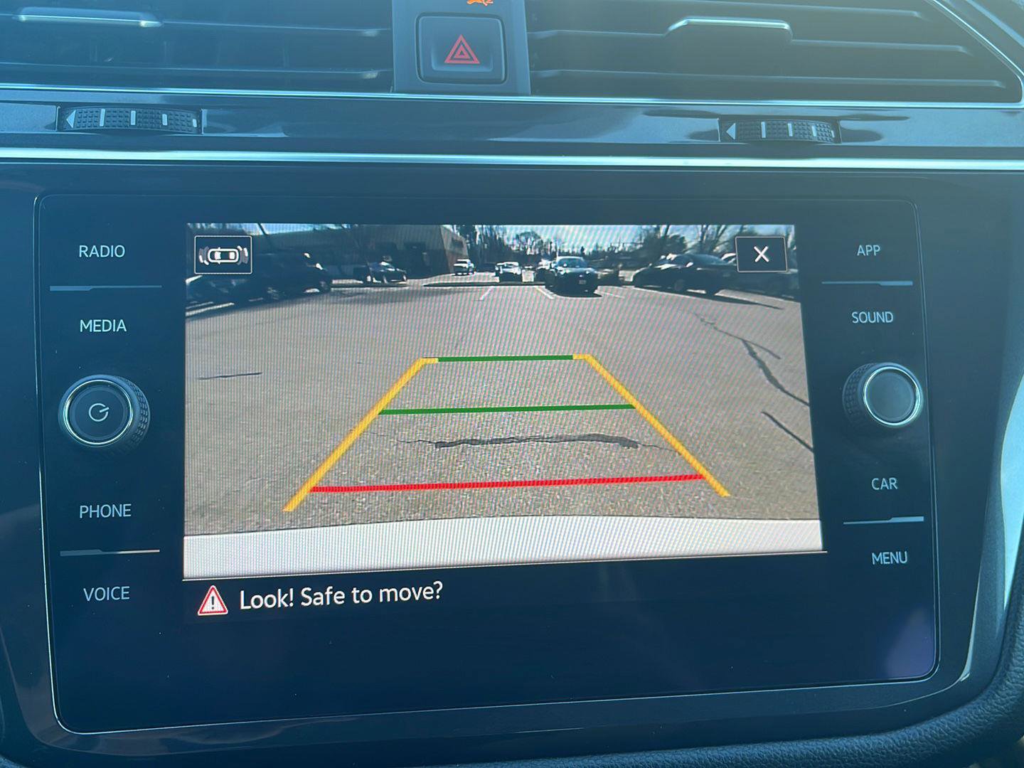 Certified 2022 Volkswagen Tiguan SE R-Line image 26