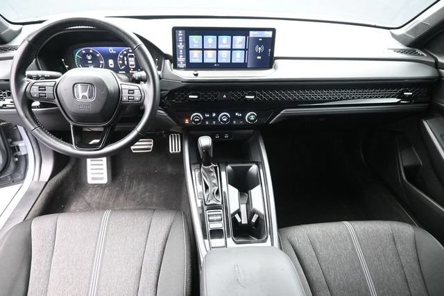 Used 2024 Honda Accord Sport image 25