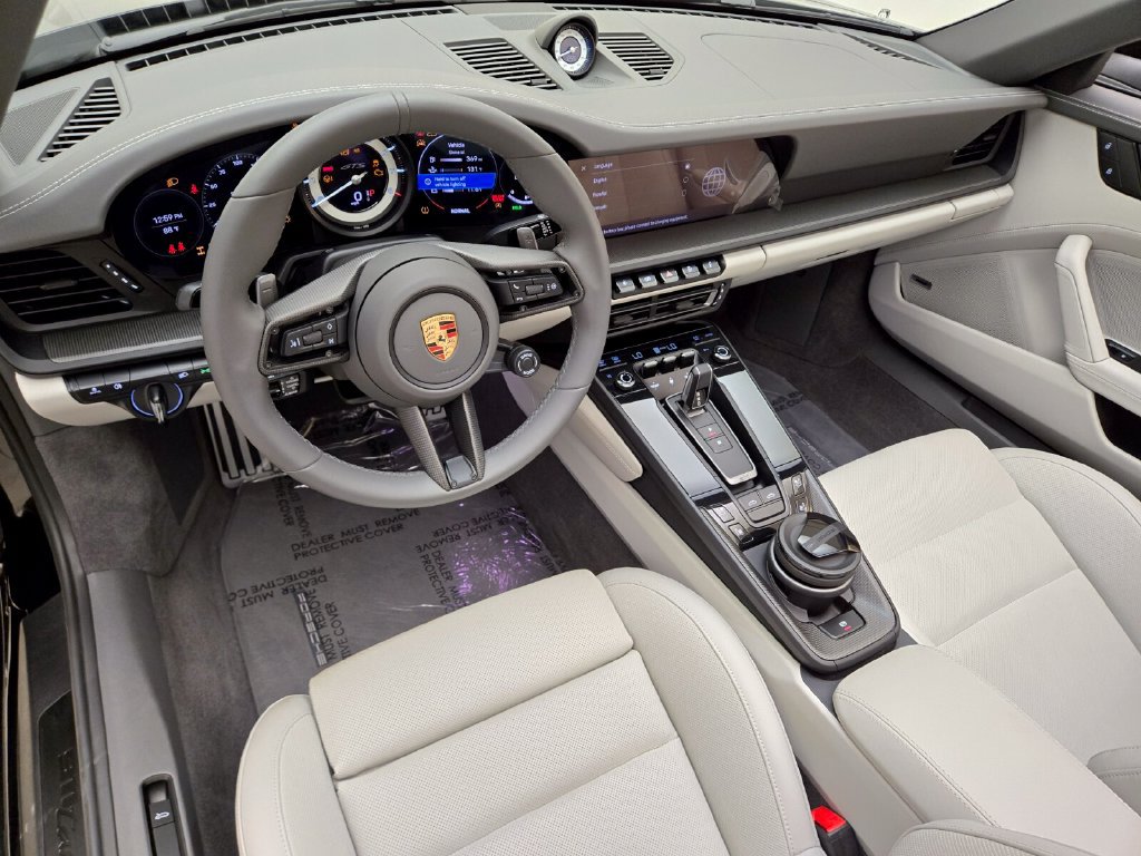 Used 2024 Porsche 911 Targa 4 GTS AWD/4WD image 19