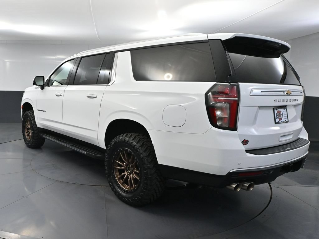 Used 2021 Chevrolet Suburban High Country AWD/4WD image 9