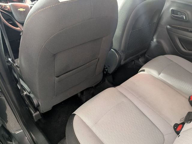 Used 2020 Chevrolet Trax LS w/ Tint and Cruise Package image 25